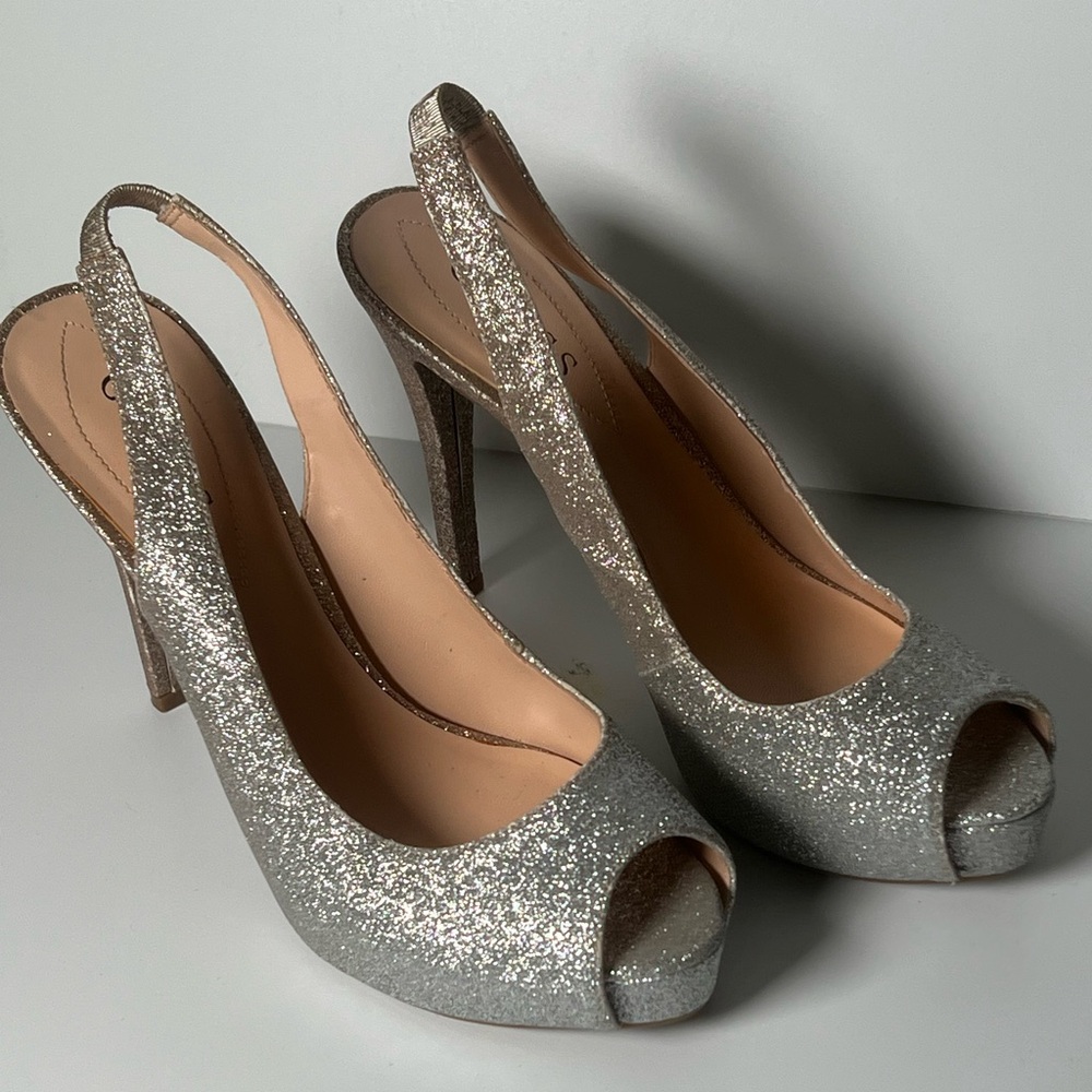 Guess silver glitter slingback peep-toe heel 7.5